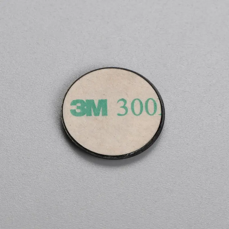 Nhãn dập nổi 3D