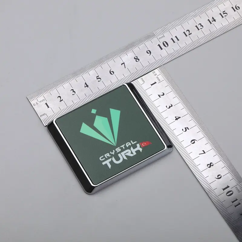 Nhãn dán nổi 3D