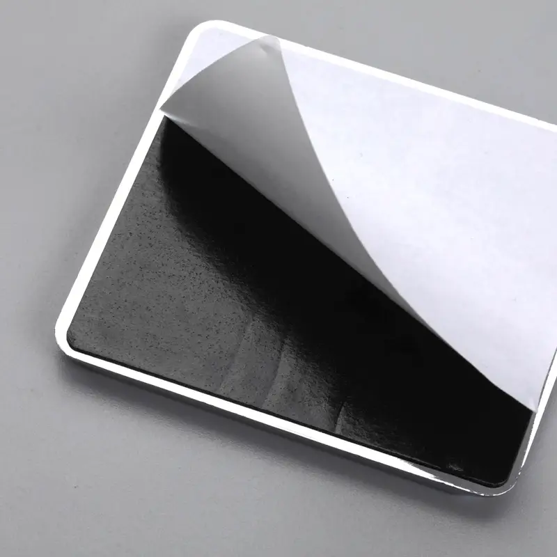 Nhãn dán nổi 3D