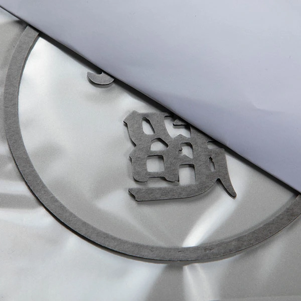 Nhãn vá logo Tpu dập nổi tần số cao tùy chỉnh và Nhãn truyền nhiệt mềm hiệu ứng nâng cao 3d