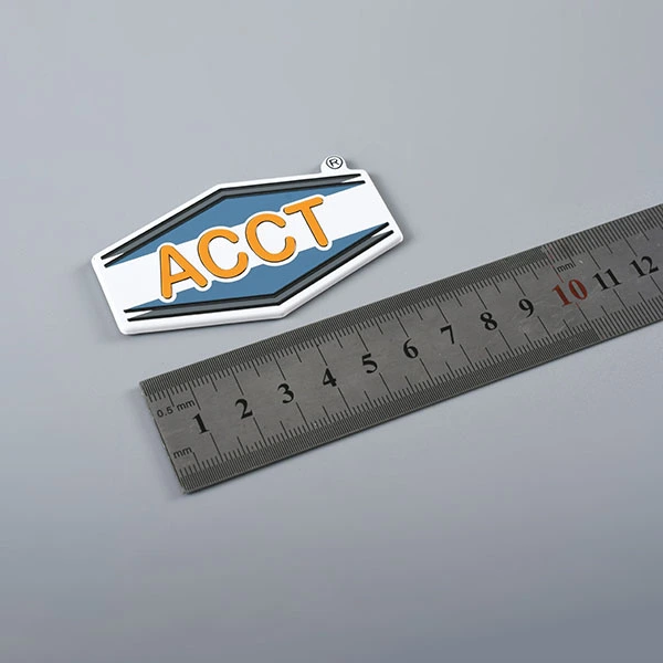 Logo kim loại cho bao bì cao cấp