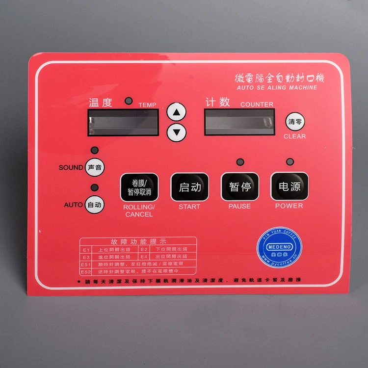 Bảng điều khiển thú cưng với lớp phủ đồ họa