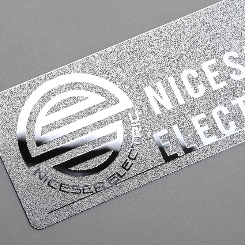 Nhãn Niken Logo Bạc Chrome có keo 3M