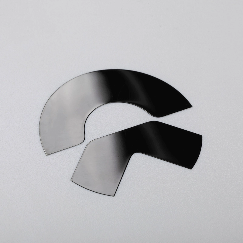 Nhãn dán Niken 3D Logo biểu tượng xe hơi Chrome màu đen