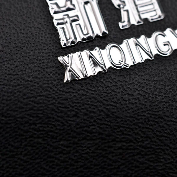Nhãn logo 3D nhựa mềm